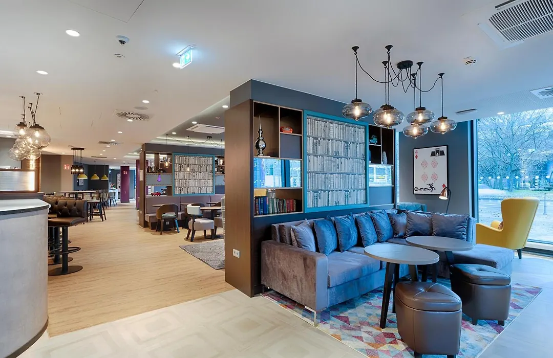 Premier Inn Berlin Kurfuerstendamm-1